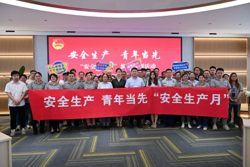 人人讲安全 个个会应急丨XPJ官网股份发展安全出产急救演练消防培训